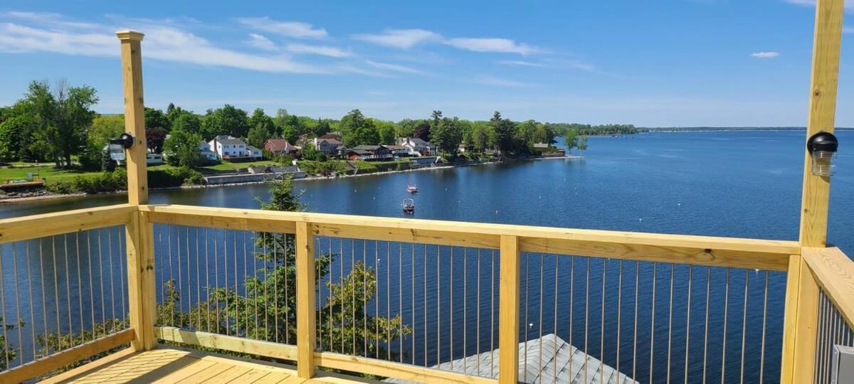 Loza House Adirondack Skydeck Unit Lake Front Plattsburgh Luaran gambar